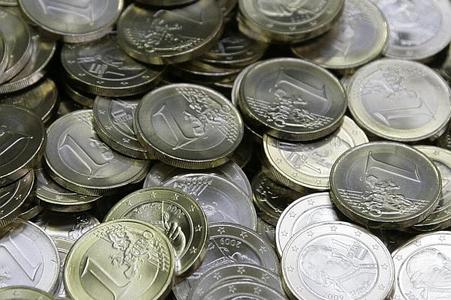 Membership of the eurozone has brought benefits to Slovakia. 