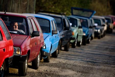 Owners of old cars queued in front of scrapping yards to deliver their old cars and qualified for the car-scrapping bonus.