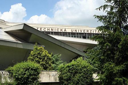 The University of Technology in Zvolen will keep its status. 