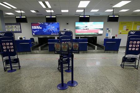 No SkyEurope flights for 280,000 ticket holders.