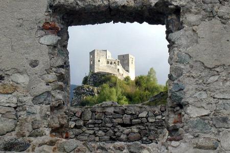 Strečno Castle