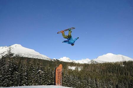 Jumps at the Skoč Sy event. 