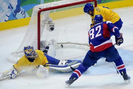 Tomáš Kopecký scores the winning goal against Sweden. 