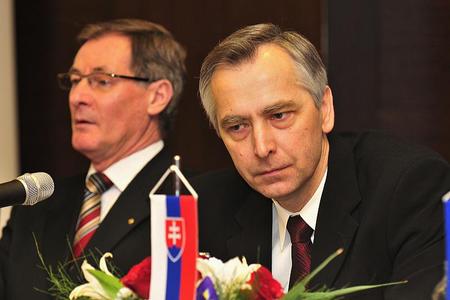 Former KDH chairman Pavol Hrušovský (left) and current chairman Ján Figeľ at the political party's 20th anniversary in Žilina.