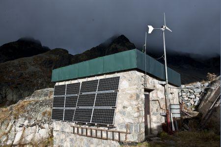 In November 2009 Slovenské Elektrárne finished installation of a photovoltaic system together with electrical wiring system at Téryho chata (Téry Hut).