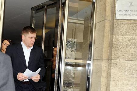 Prime Minister Robert Fico said he would sue the editor-in-chief of the Sme daily. 