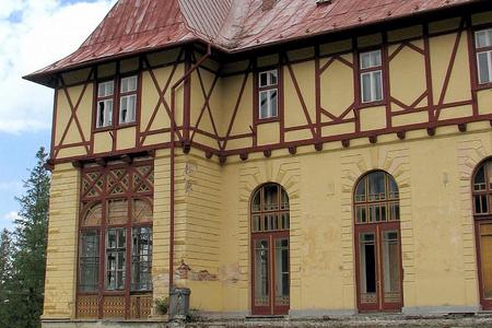 The abandoned Lomnica Hotel in Tatranská Lomnica.