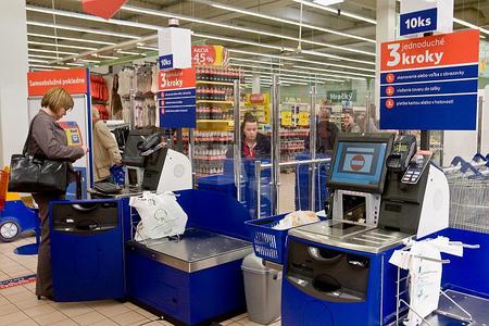 Slovak food inspectors imposed fines on Tesco.