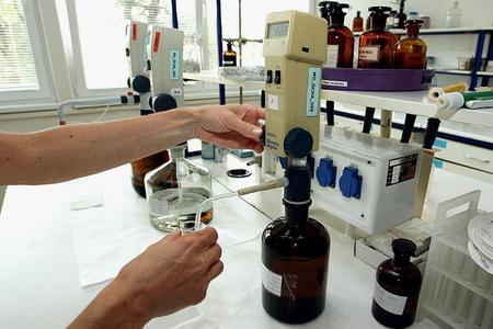 Scientists lose access to international database