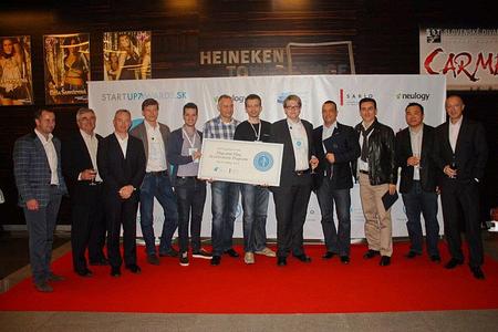 The winners with the jury. 