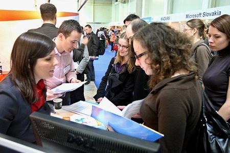 Finding a job can be a difficult task for young people. 
