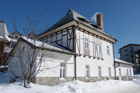 A paper model of the former railway station in Štrbské Pleso is part of the exhibition.