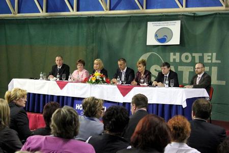 €50 million from the state reserve will be used to raise the pay of medical staff