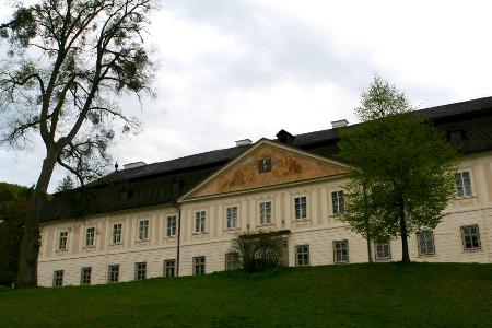 The unique Baroque mansion has four entrances, 12 chimneys, seven arcades, 52 rooms and 365 windows.