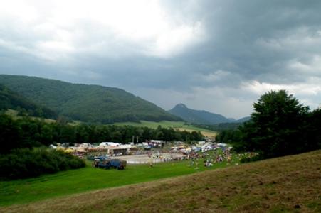 In Muráň, also rodeos with wild horses are organised. 