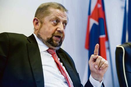 RTVS should pay €10,000 to Harabin