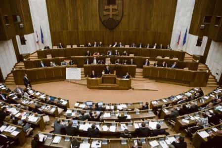 Opposition wants MPs to serve one post at a time.