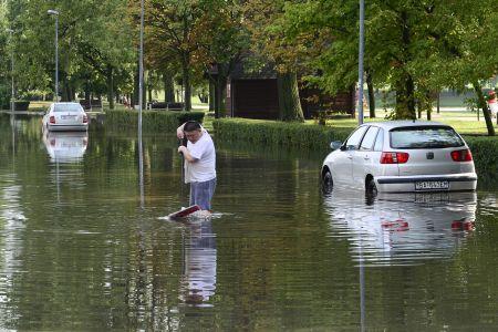 Storm hit the Strkovec Lake