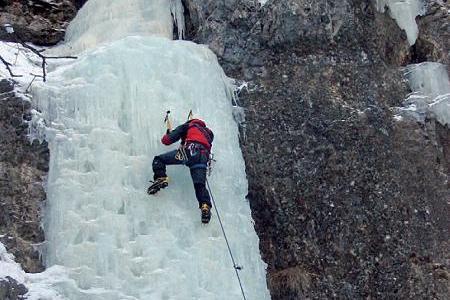 Frozen waterfalls offer adventure in Slovenský raj