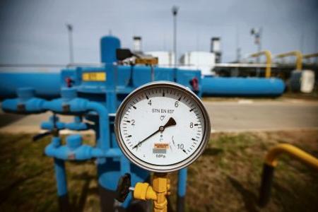 Decreasing temperatures raise concerns over gas supplies