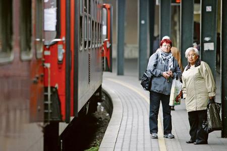 Free trains with costs