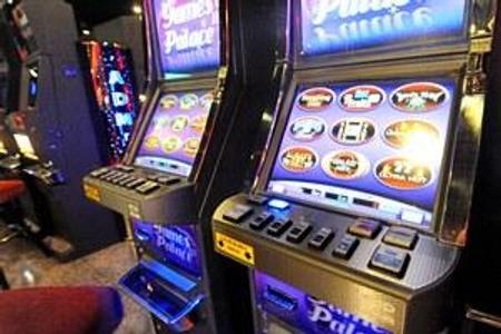 Gambling, slot machines can spur addiction