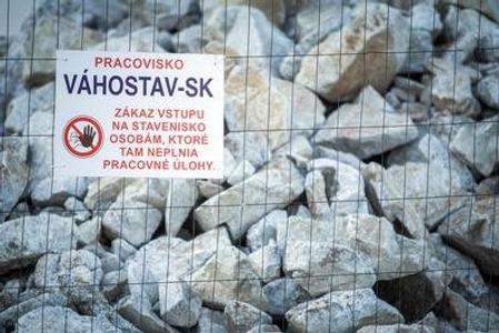 Police file charges against Váhostav managers
