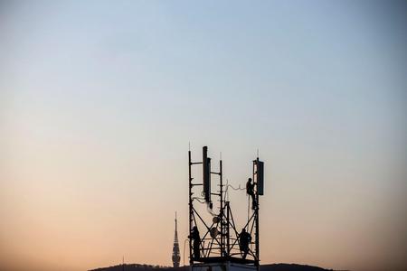 Swan still waits for deal on national roaming