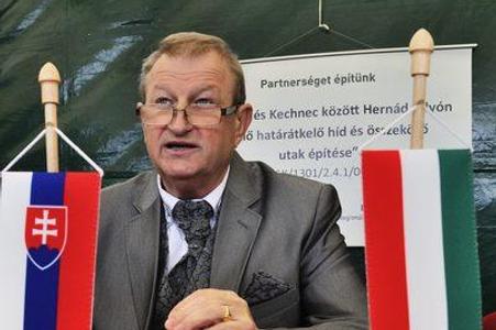 Kechnec mayor Jozef Konkoly unveiled High-Tech Park plans.