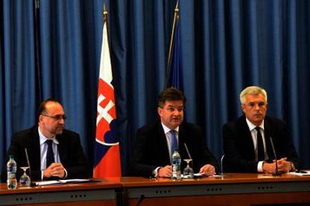 Peter Javorčík, Miroslav Lajčák and Ivan Korčok, from left.