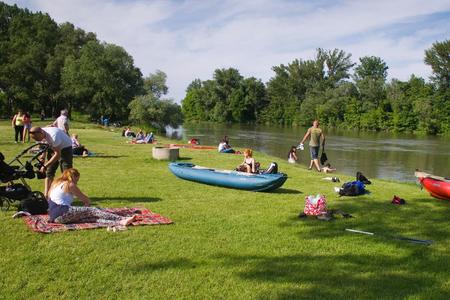 Proposed hydropower plant on Small Danube draws protest