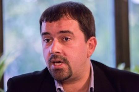Jobbik MP opens office in Slovakia, prompting outcry