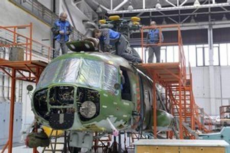 Unions balk at plan to rent out loss making military repair firm