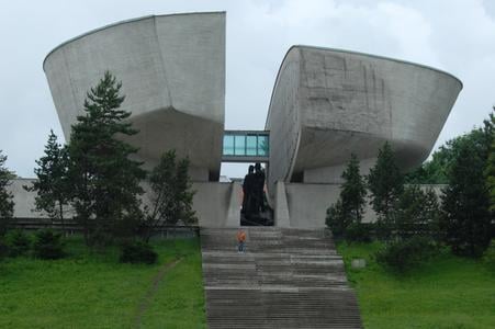 What are the key events in modern Slovak (and Czech) history?