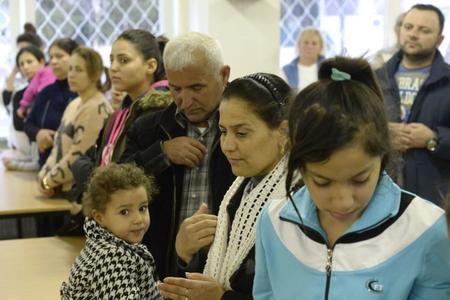 Iraqi children start visiting schools