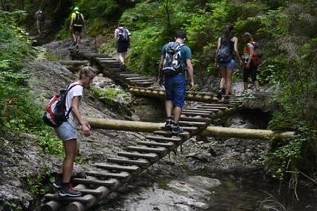 Famous US studio shoots movie in Slovak Paradise and near Tatras