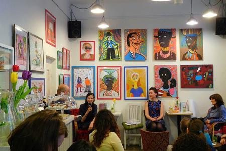 The exhibition in Kaviareň Artforum. 