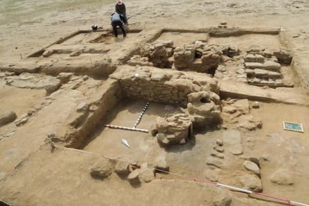 Slovak archaeologists in Kuwait