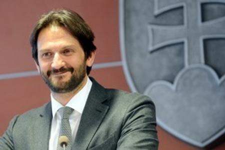 Kaliňák’s scandal has not harmed Smer