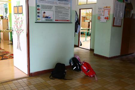 Officer who removed child from a classroom loses his job