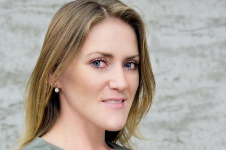 Jana Benčová, Associate, PETERKA & PARTNERS