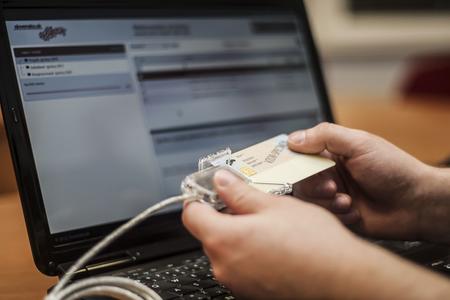 E-ID cards have serious problem