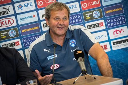 Coach j8n Kozák announced line-up