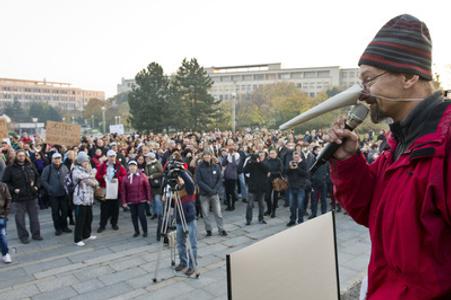 Branislav Kočan at the "Long Noses" protest of teachers.