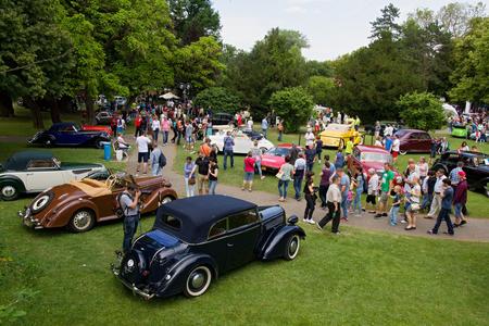 Historic treasures in the automobile industry rode along the Piešťany - Bojnice route.