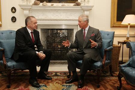 Slovak President Andrej Kiska (l) and Prince Charles