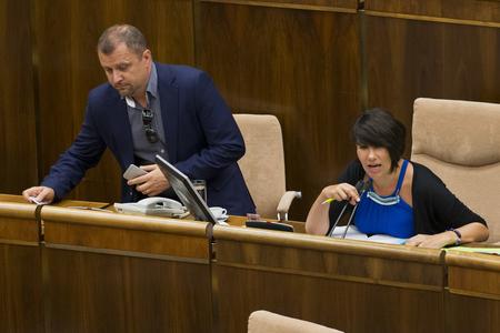 Deputy speakers (L) and Ďuriš Nicholsonová argue over who shall preside over the parliamentary session on July 7.