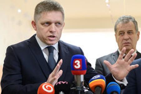 Prime Minister Robert Fico with Nitra city Mayor Jozef Dvonč.