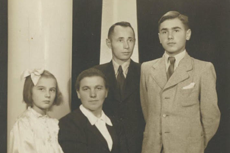 Bratislav Handl and his wife Otília are righteous among the nations. 