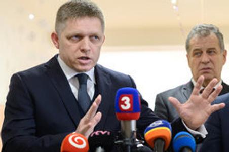 PM Fico (L) in Nitra